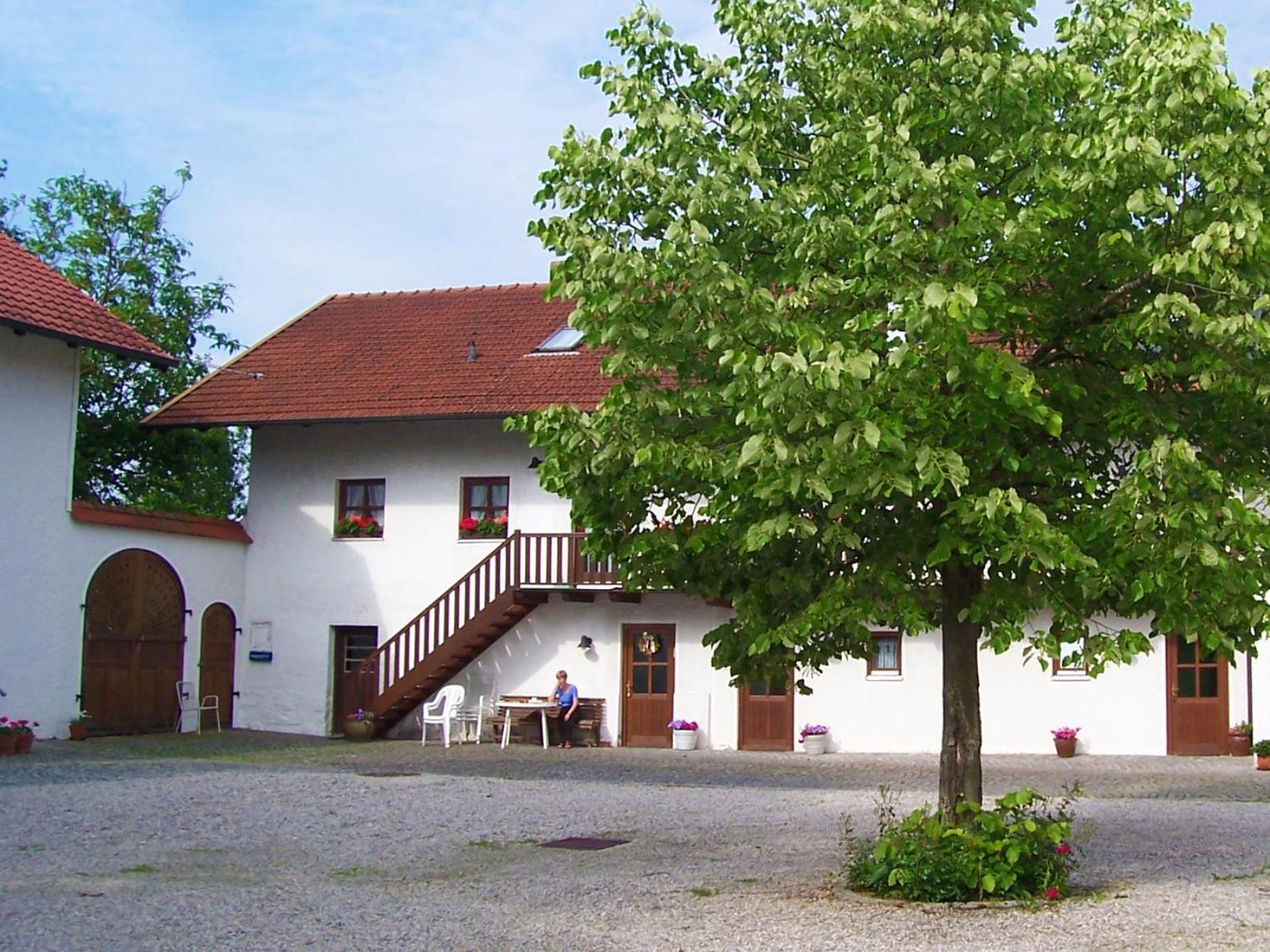 Pension Margaretenhof Bayerbach Buitenkant foto